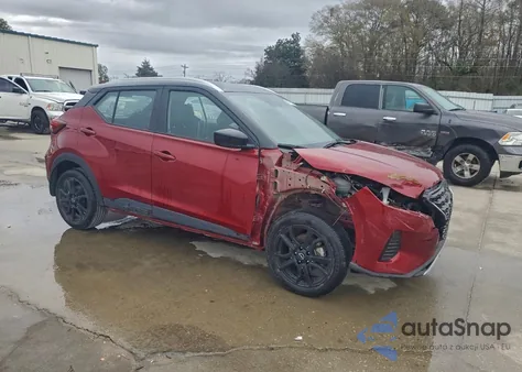 2024 Nissan Kicks Sv z USA, uszkodzony, nr VIN 3N1CP5CV2RL504694